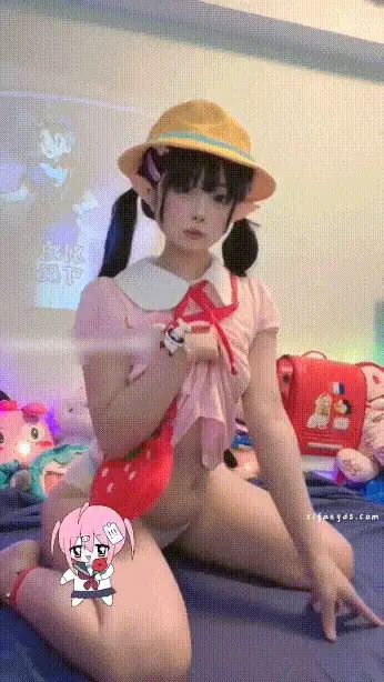 [转载搬运]+抖音网红福利姬【次元兔兔】展示放飞自我私拍反差福利合集+[多V+1.45G][百度盘]