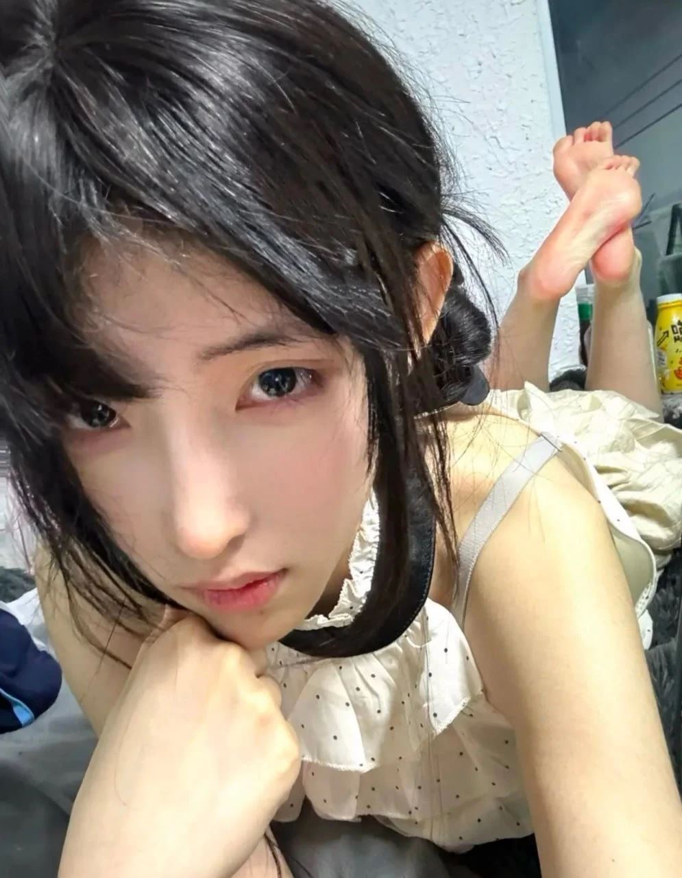[自行打包]+[张人]+抖音网红+放飞自我+互动+爱脚+合集+[23V+25P+3.6G][百度盘]