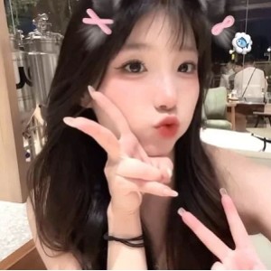 [自行打包] 抖音70W粉丝大罩杯网红 【宝贝77】【sunny77】最全合集整理 [1000V500P+3.46G][百度盘]